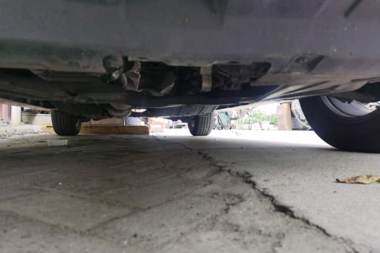 Used Haval H6 2015 Upgraded Model 1.5T Manual Two-Wheel Drive Elite Version Chassis Front