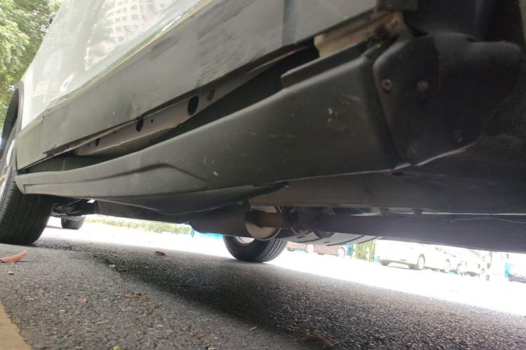 Used Haval H6 2015 Sport Edition 1.5T Manual Two-Wheel Drive Elite Model Chassis Front Right