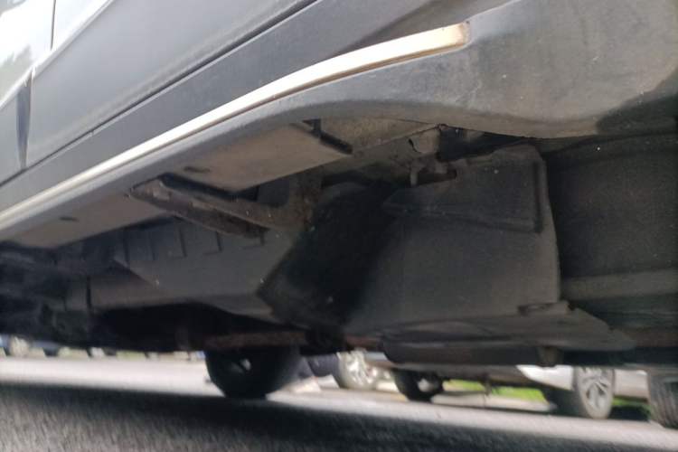 Used Haval H6 2015 Sport Edition 1.5T Automatic Two-Wheel Drive Luxury Model Chassis Rear Left