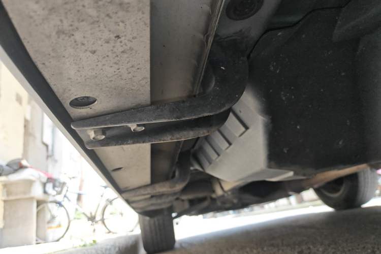 Used Haval H6 2015 Sport Edition 1.5T Automatic Two-Wheel Drive Luxury Model Chassis Rear Left
