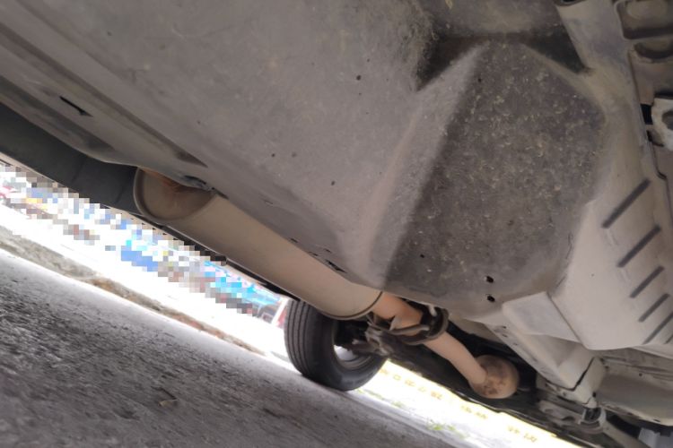 Used Haval H6 2015 Upgraded Model 1.5T Manual Two-Wheel Drive Elite Version Chassis Rear Right