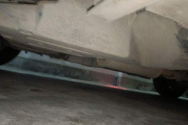 Used Haval H6 2015 Upgraded Model 1.5T Manual Two-Wheel Drive Elite Version Chassis Rear Right