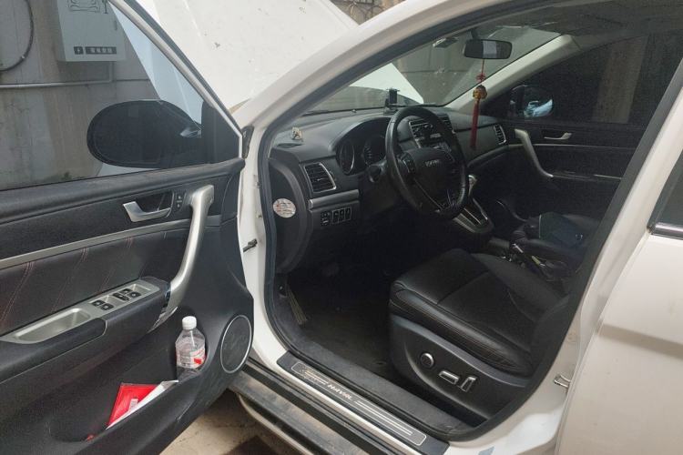Used Haval H6 2015 Sport Edition 1.5T Automatic Two-Wheel Drive Luxury Model Driver Seat