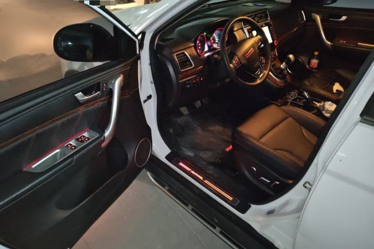 Used Haval H6 2015 Revised Version Sport Edition 1.5T Manual 4x4 Elite Trim Driver Seat