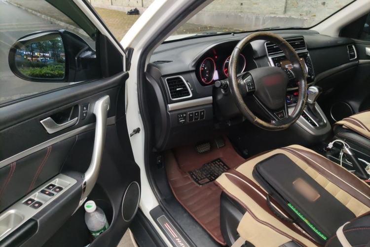 Used Haval H6 2015 Sport Edition 1.5T Automatic Two-Wheel Drive Luxury Model Driver Seat