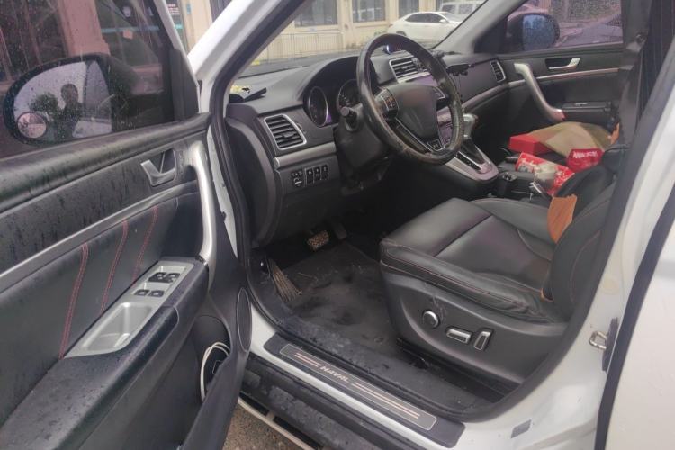 Used Haval H6 2015 Sport Edition 1.5T Automatic Two-Wheel Drive Luxury Model Driver Seat