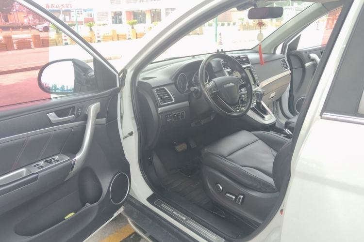 Used Haval H6 2015 Sport Edition 1.5T Automatic Two-Wheel Drive Luxury Model Driver Seat