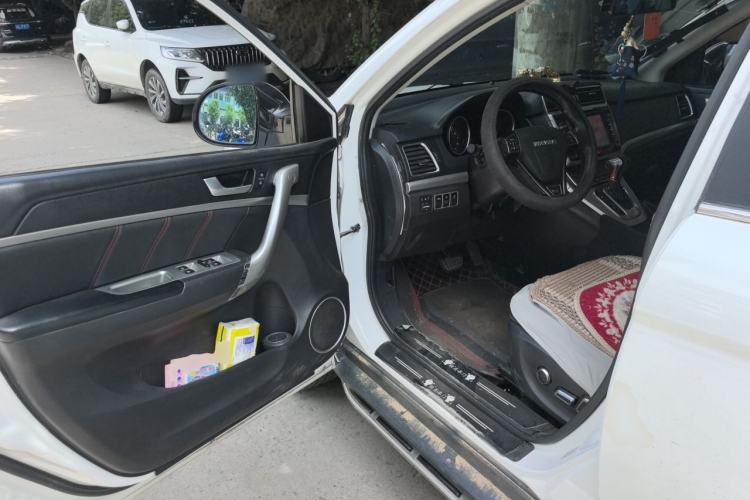 Used Haval H6 2015 Sport Edition 1.5T Automatic Two-Wheel Drive Luxury Model Driver Seat