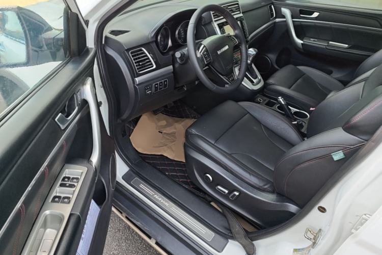 Used Haval H6 2015 Sport Edition 1.5T Automatic Two-Wheel Drive Luxury Model Driver Seat