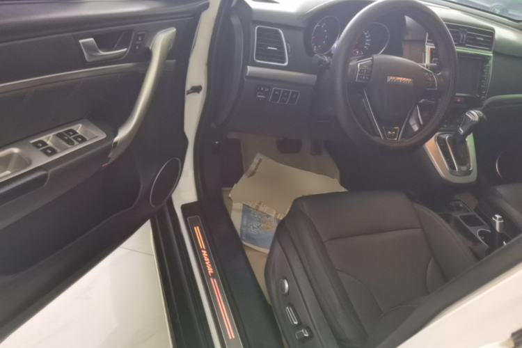Used Haval H6 2015 Sport Edition 1.5T Automatic Two-Wheel Drive Luxury Model Driver Seat