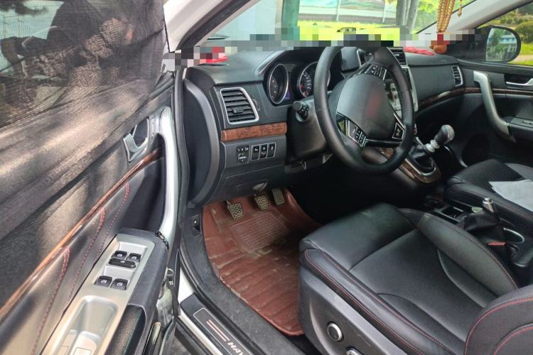 Used Haval H6 2015 Revised Version Sport Edition 1.5T Manual Transmission Two-Wheel Drive Elite Grade Driver Seat