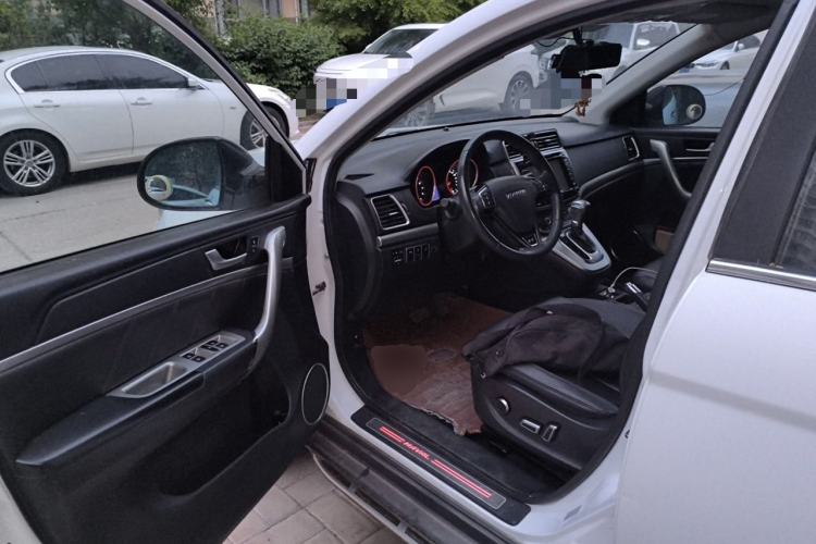 Used Haval H6 2015 Sport Edition 1.5T Automatic Two-Wheel Drive Luxury Model Driver Seat