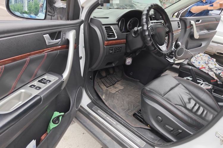 Used Haval H6 2015 Sport Edition 1.5T Manual Two-Wheel Drive Elite Model Driver Seat