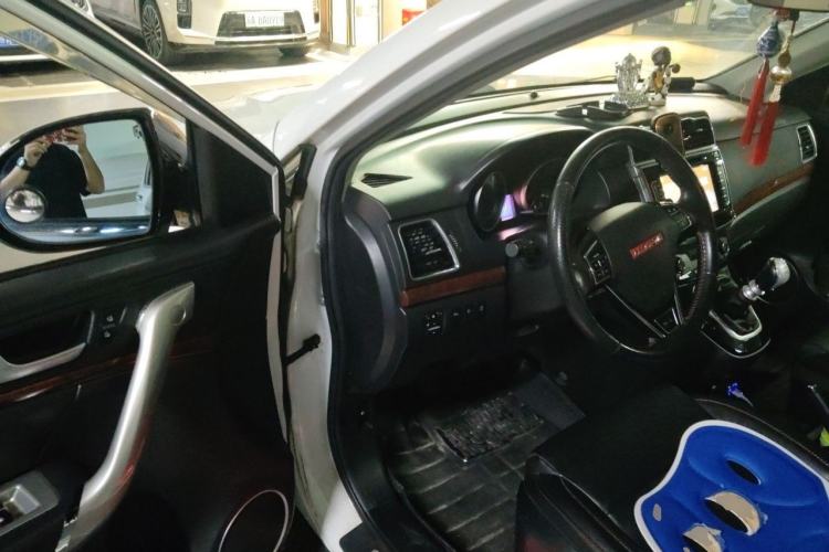 Used Haval H6 2015 Sport Edition 1.5T Manual Two-Wheel Drive Elite Model Driver Seat