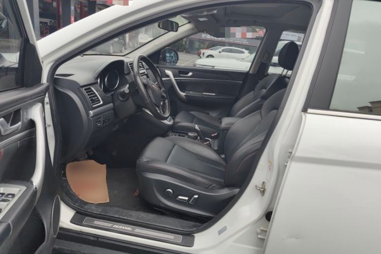 Used Haval H6 2015 Sport Edition 1.5T Automatic Two-Wheel Drive Luxury Model Driver Seat