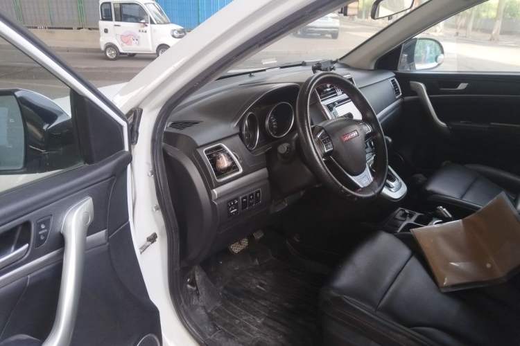Used Haval H6 2015 Sport Edition 1.5T Automatic Two-Wheel Drive Luxury Model Driver Seat