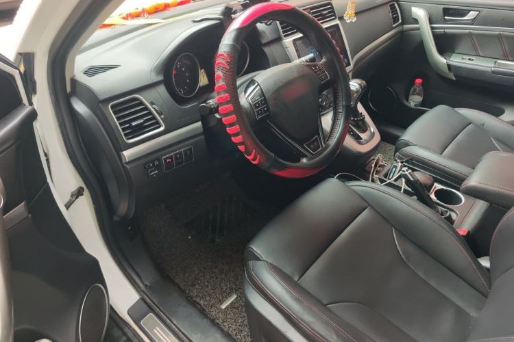 Used Haval H6 2015 Sport Edition 1.5T Automatic Two-Wheel Drive Luxury Model Driver Seat