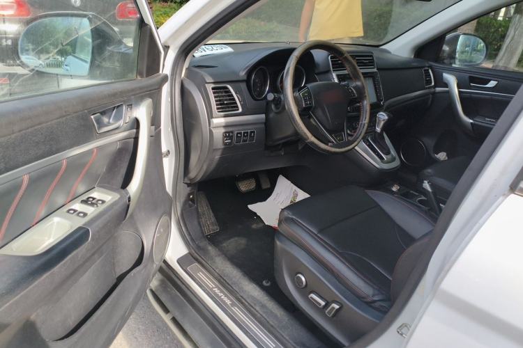 Used Haval H6 2015 Sport Edition 1.5T Automatic Two-Wheel Drive Luxury Model Driver Seat