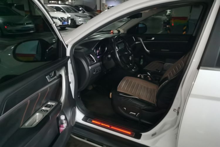 Used Haval H6 2015 Sport Edition 1.5T Automatic Two-Wheel Drive Luxury Model Driver Seat
