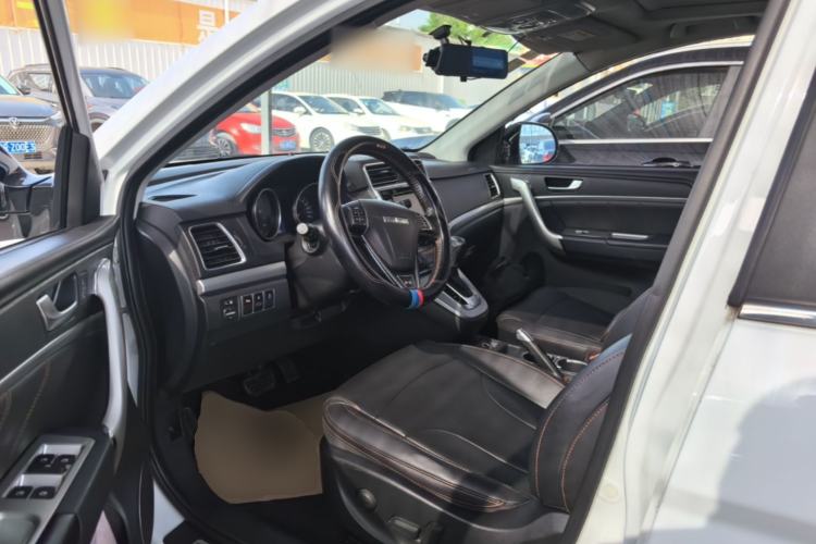 Used Haval H6 2015 Sport Edition 1.5T Automatic Two-Wheel Drive Luxury Model Driver Seat