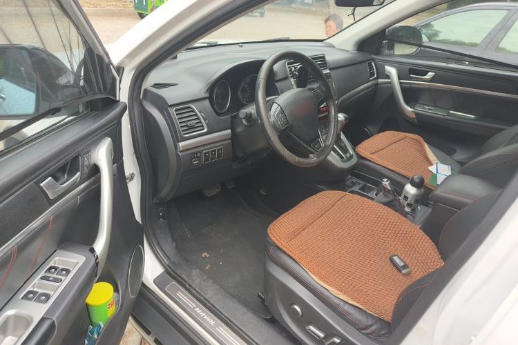 Used Haval H6 2015 Sport Edition 1.5T Automatic Two-Wheel Drive Luxury Model Driver Seat