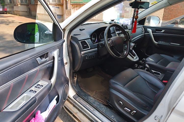 Used Haval H6 2015 Sport Edition 1.5T Automatic Two-Wheel Drive Luxury Model Driver Seat
