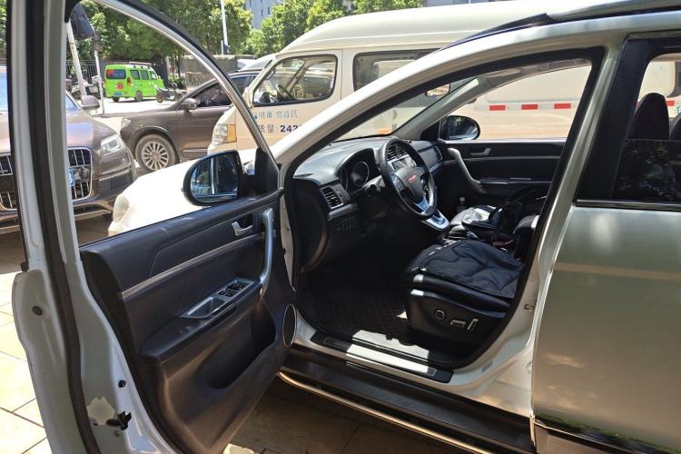 Used Haval H6 2015 Sport Edition 1.5T Automatic Two-Wheel Drive Luxury Model Driver Seat