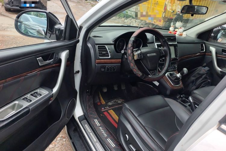Used Haval H6 2015 Sport Edition 1.5T Manual Two-Wheel Drive Elite Model Driver Seat