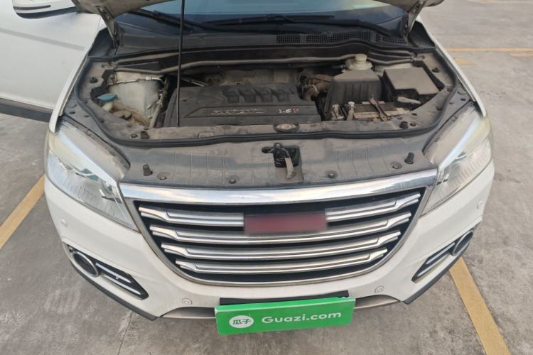 Used Haval H6 2015 Revised Version Sport Edition 1.5T Manual Transmission Two-Wheel Drive Elite Grade Engine Bay