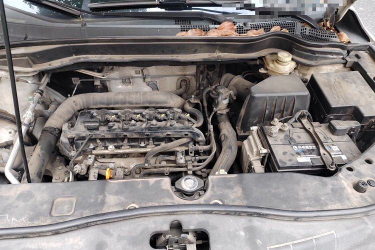 Used Haval H6 2015 Sport Edition 1.5T Automatic Two-Wheel Drive Luxury Model Engine Bay