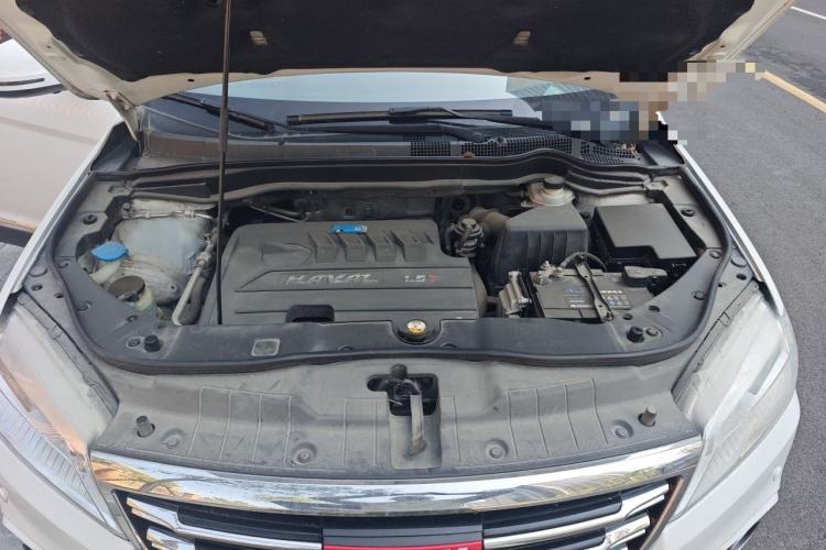 Used Haval H6 2015 Sport Edition 1.5T Automatic Two-Wheel Drive Luxury Model Engine Bay