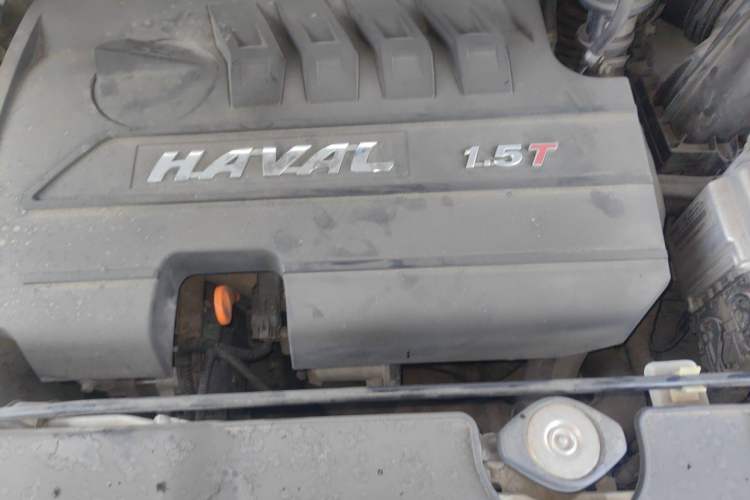 Used Haval H6 2015 Sport Edition 1.5T Automatic Two-Wheel Drive Luxury Model Engine Bay