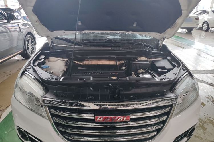 Used Haval H6 2015 Sport Edition 1.5T Automatic Two-Wheel Drive Luxury Model Engine Bay