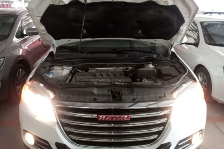 Used Haval H6 2015 Revised Version Sport Edition 1.5T Manual Transmission Two-Wheel Drive Elite Grade Engine Bay