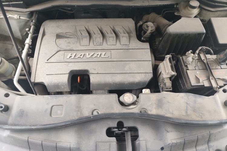 Used Haval H6 2015 Sport Edition 1.5T Automatic Two-Wheel Drive Luxury Model Engine Bay