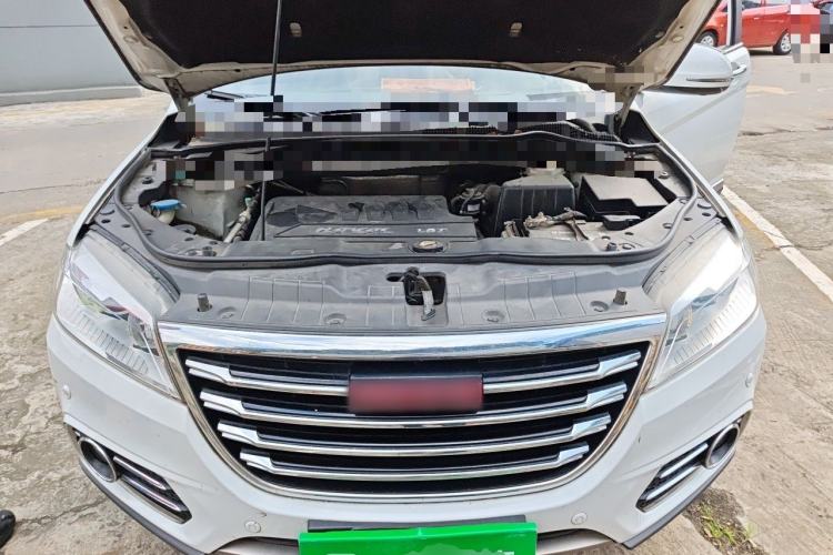 Used Haval H6 2015 Sport Edition 1.5T Automatic Two-Wheel Drive Luxury Model Engine Bay
