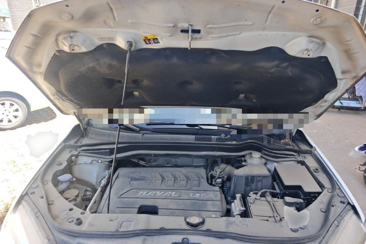 Used Haval H6 2015 Sport Edition 1.5T Automatic Two-Wheel Drive Luxury Model Engine Bay