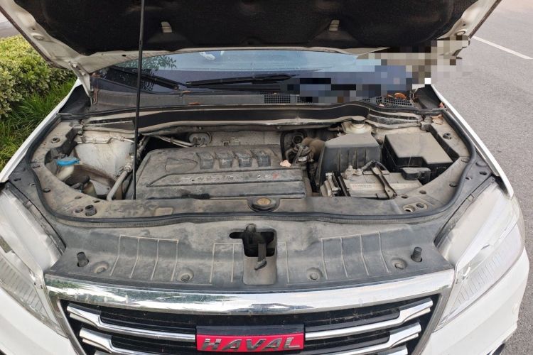 Used Haval H6 2015 Sport Edition 1.5T Automatic Two-Wheel Drive Luxury Model Engine Bay