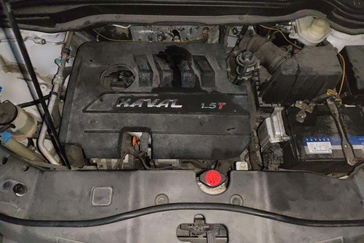 Used Haval H6 2015 Sport Edition 1.5T Automatic Two-Wheel Drive Luxury Model Engine Bay