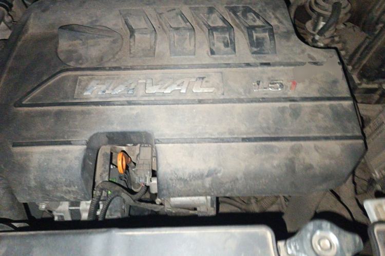 Used Haval H6 2015 Sport Edition 1.5T Automatic Two-Wheel Drive Luxury Model Engine Bay