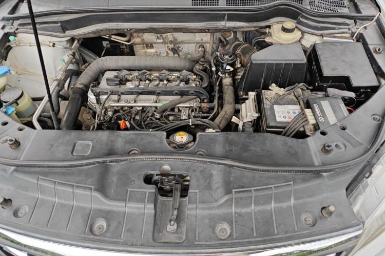 Used Haval H6 2015 Sport Edition 1.5T Automatic Two-Wheel Drive Luxury Model Engine Bay