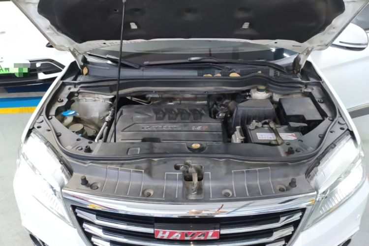 Used Haval H6 2015 Sport Edition 1.5T Automatic Two-Wheel Drive Luxury Model Engine Bay
