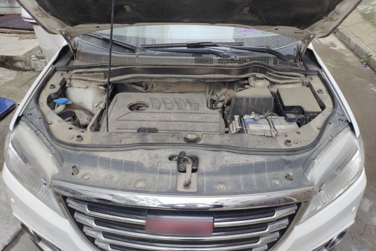 Used Haval H6 2015 Sport Edition 1.5T Automatic Two-Wheel Drive Luxury Model Engine Bay