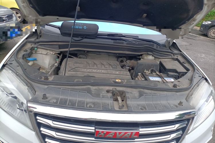 Used Haval H6 2015 Sport Edition 1.5T Automatic Two-Wheel Drive Luxury Model Engine Bay