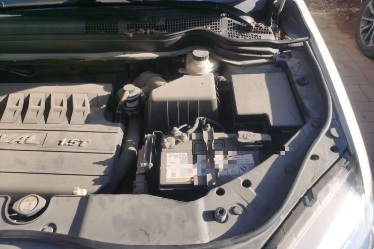 Used Haval H6 2015 Sport Edition 1.5T Automatic Two-Wheel Drive Luxury Model Engine Bay Left