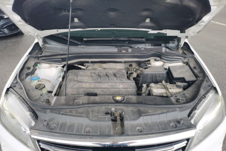 Used Haval H6 2015 Revised Version Sport Edition 1.5T Manual Transmission Two-Wheel Drive Elite Grade Engine Bay