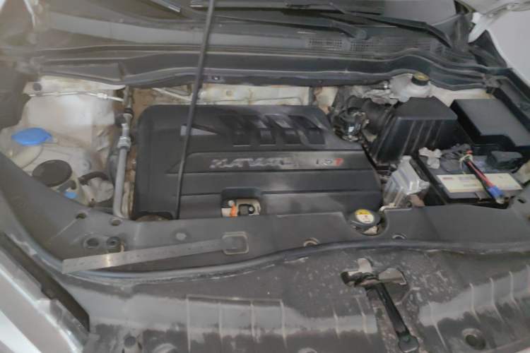 Used Haval H6 2015 Sport Edition 1.5T Automatic Two-Wheel Drive Luxury Model Engine Bay