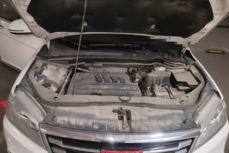 Used Haval H6 2015 Sport Edition 1.5T Automatic Two-Wheel Drive Luxury Model Engine Bay