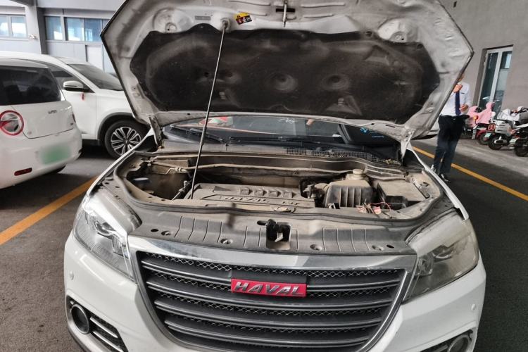 Used Haval H6 2015 Sport Edition 1.5T Manual Two-Wheel Drive Elite Model Engine Bay