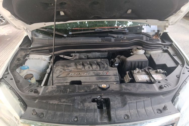 Used Haval H6 2015 Sport Edition 1.5T Automatic Two-Wheel Drive Luxury Model Engine Bay
